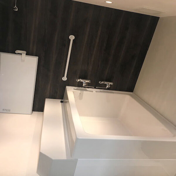 【超大型・大型タイプ】フリーユニットバス2628・施工事例