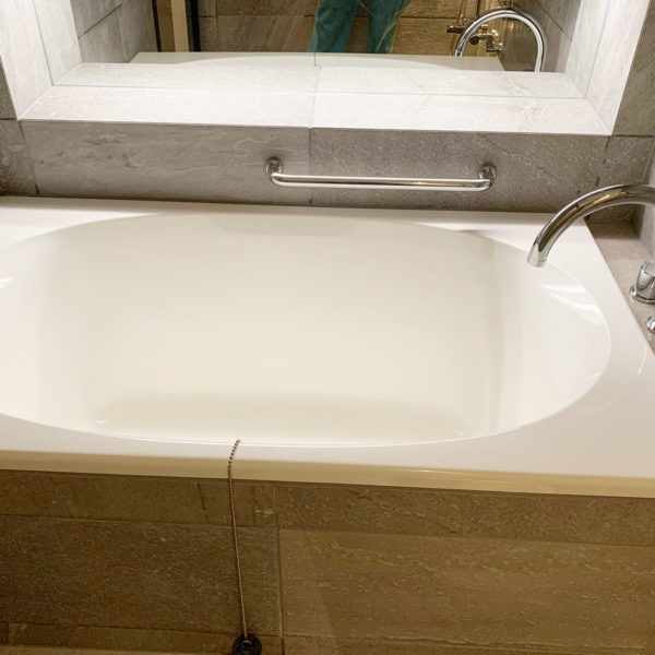 【ホテルタイプ】フリーユニットバス1418・施工事例・一般部屋と差別化