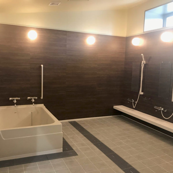 【超大型・大型タイプ】フリーユニットバス3650・施工事例